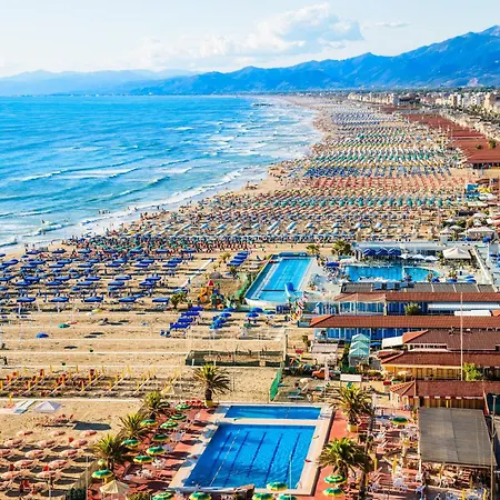 Casa Vittoria 800m From Sea - Happy Apartment
