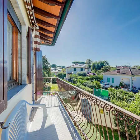 Apartment Casa Vittoria 800m From Sea - Happy *
