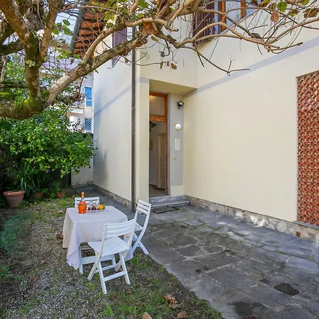 Casa Vittoria 800m From Sea - Happy Apartment